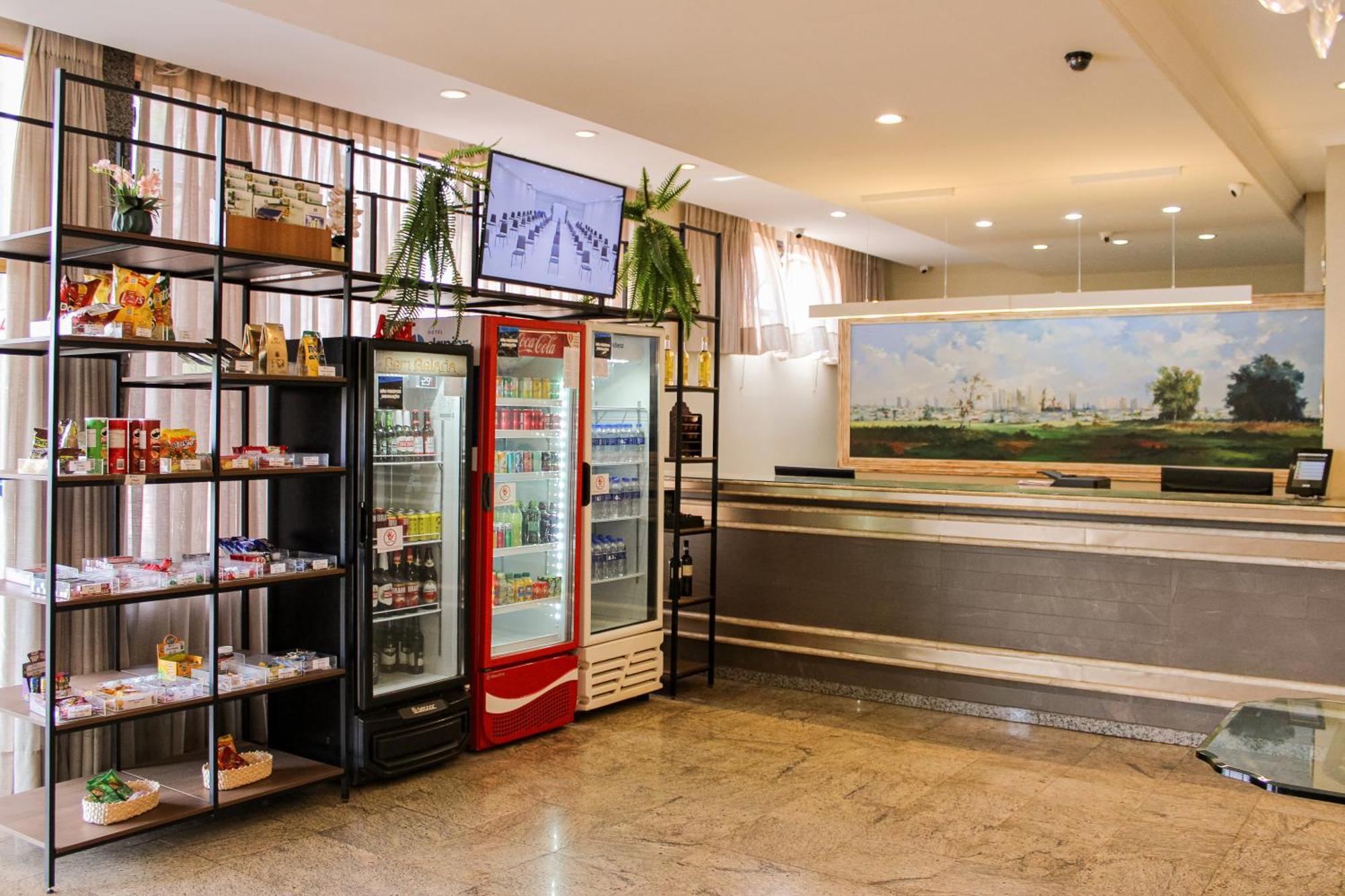 Hotel Dan Inn Araraquara By Nacional Inn Exteriör bild